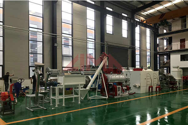 characteristic of new fish feed pellet